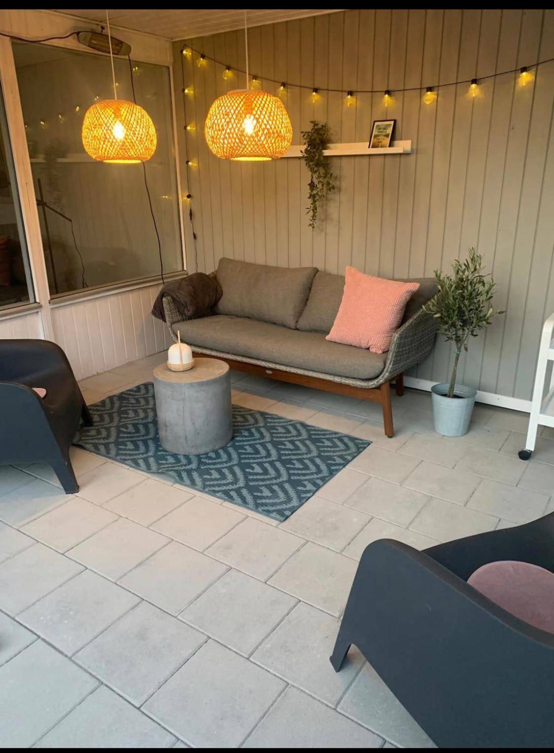Huset Ved Soen Taet Pa Herning Og Mch Og Boxen 90 M2 Sunds Habitación foto